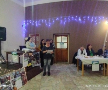 Komunitné fóra